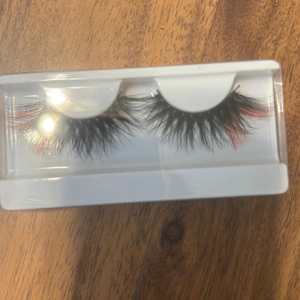 Orange sunshine lashes